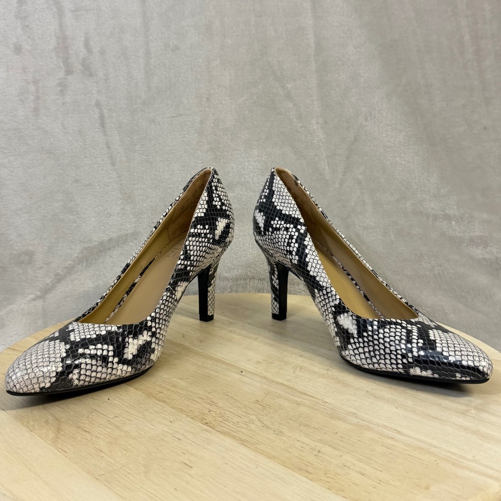 Naturalizer Anna Snakeskin Pointed Toe Pumps Black White Leather Heels Size 6M - Picture 9 of 16